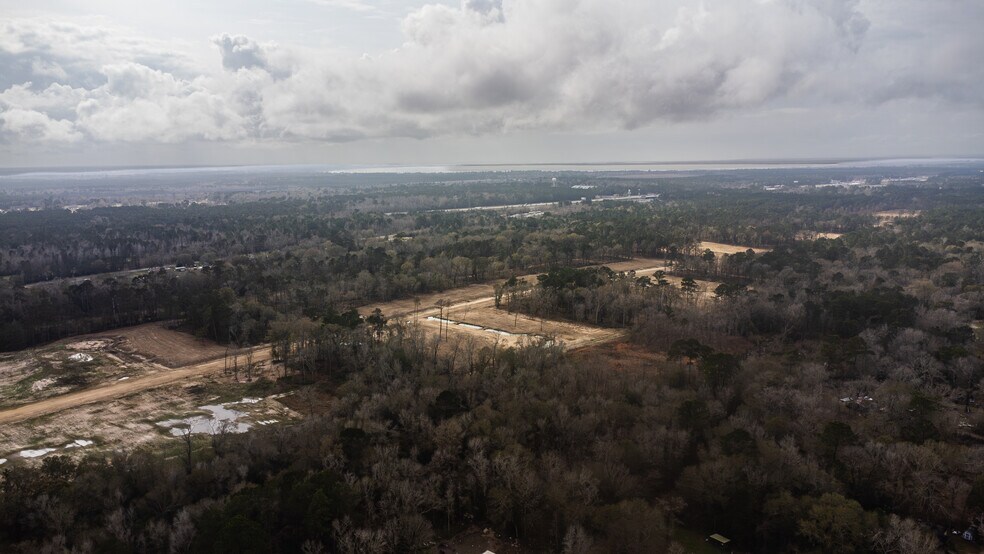 More Photos Of Highway 61, Hankamer Land For Sale