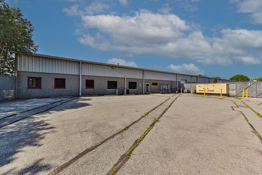 More Photos Of 2299 Brodhead Rd, Bethlehem Office For Sale