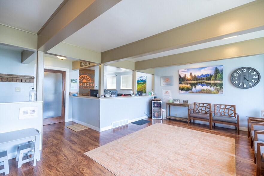 More Photos Of 2120 Logan Ave, Cheyenne Healthcare For Sale