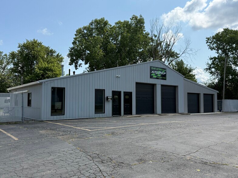 Primary Photo Of 707 W Main St, Crestline Specialty For Sale