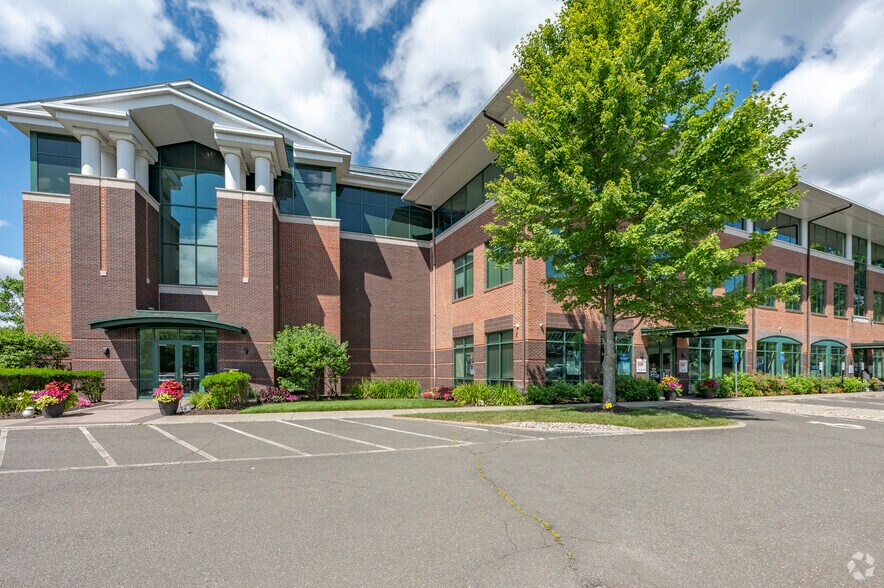 Primary Photo Of 93 Lake Ave, Danbury Office For Lease