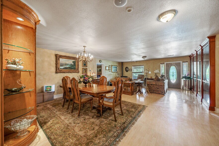 More Photos Of 1551 N Windy Knoll Dr, Devine Land For Sale