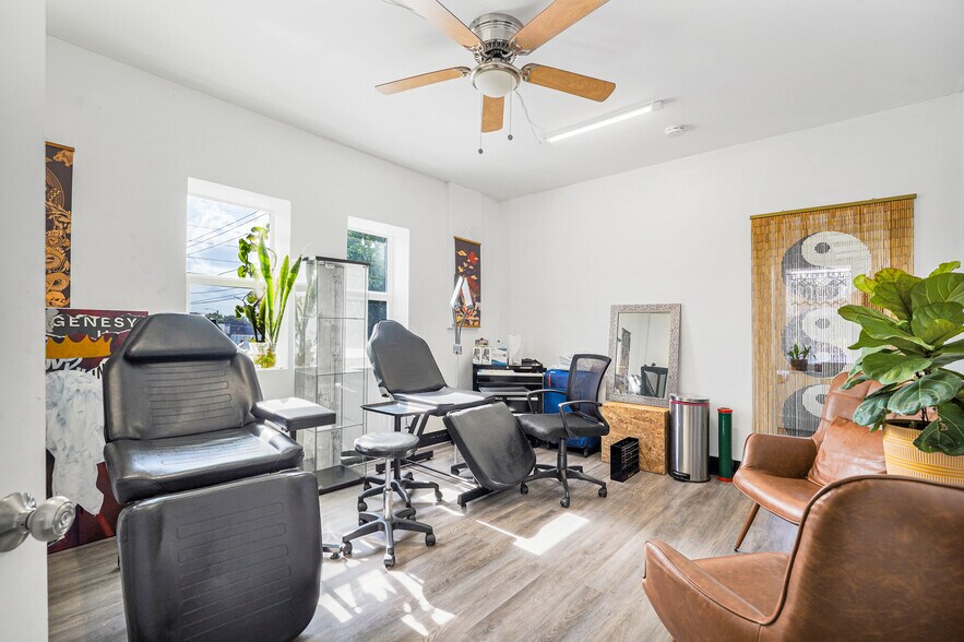 More Photos Of 1260 NW 29th St, Miami Storefront For Sale