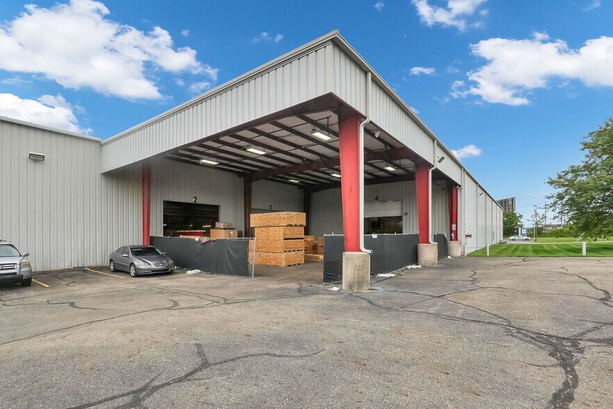 More Photos Of 5150 Walcutt Ct, Columbus Manufacturing For Lease