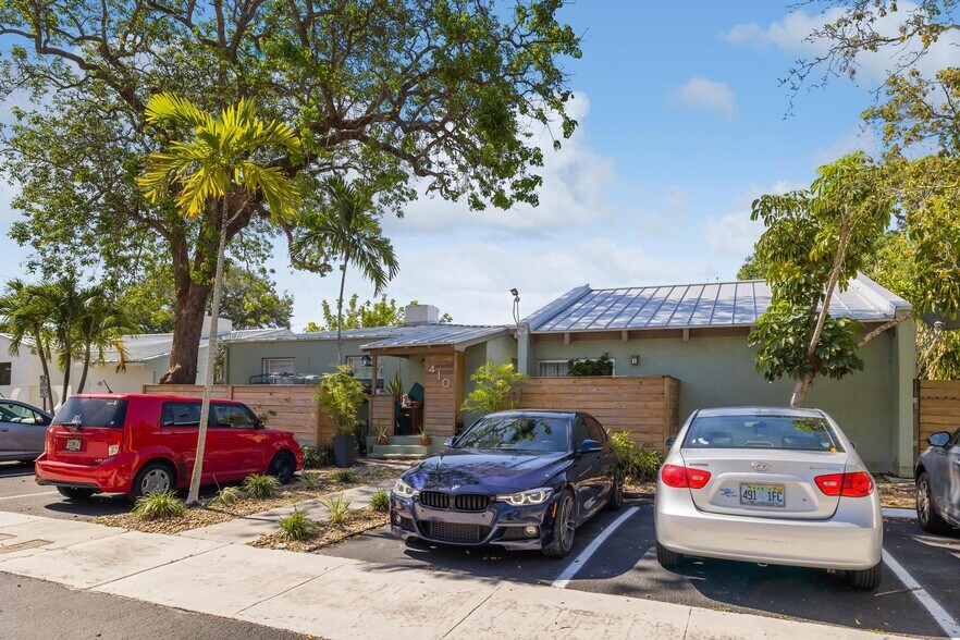 More Photos Of 410 SE 13th St, Fort Lauderdale Apartments For Sale