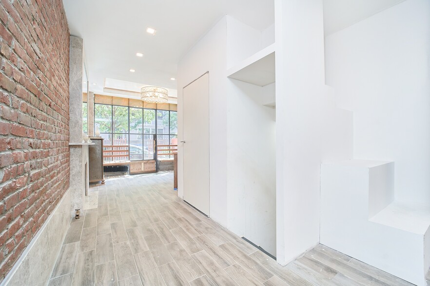 More Photos Of 177 E 117th St, New York Apartments For Lease