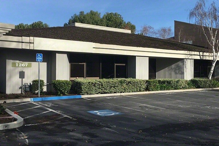 More Photos Of 1265 Oakmead Pky, Sunnyvale Medical For Lease