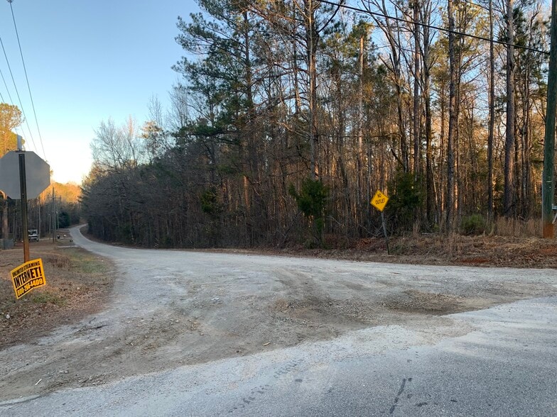 More Photos Of 620 Old Hutchinson Mill Rd, Lagrange Land For Sale