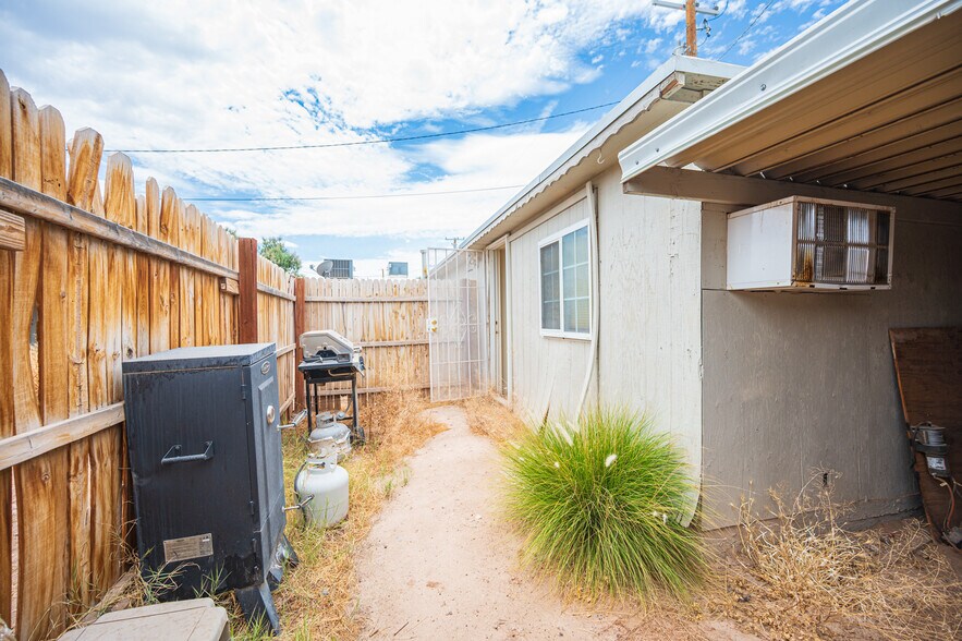 More Photos Of 5900 Cassedy Ln, Las Vegas Apartments For Sale