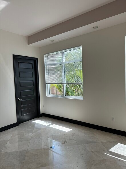 More Photos Of 8501 SW 124th Ave, Miami Medical For Lease