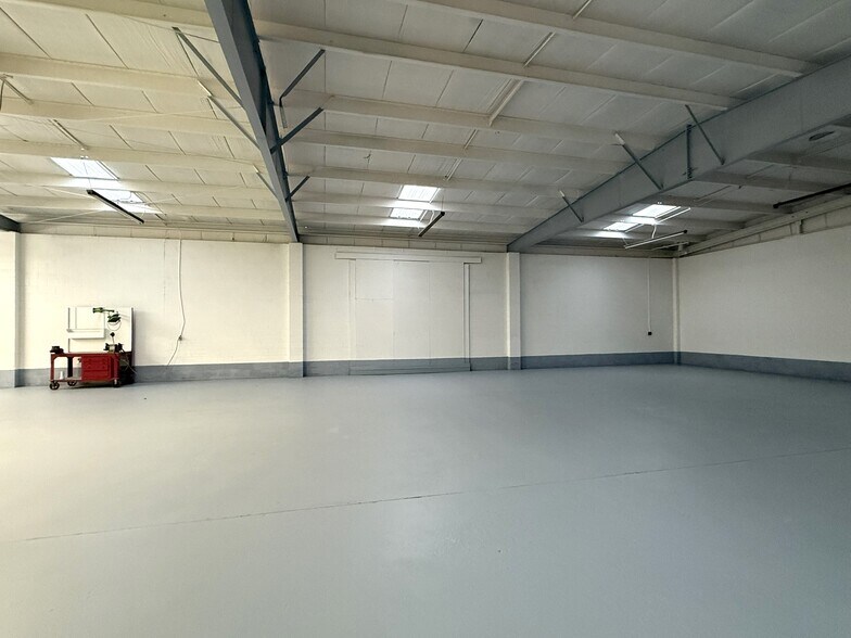 More Photos Of 151 Ferris st, Galesburg Warehouse For Sale