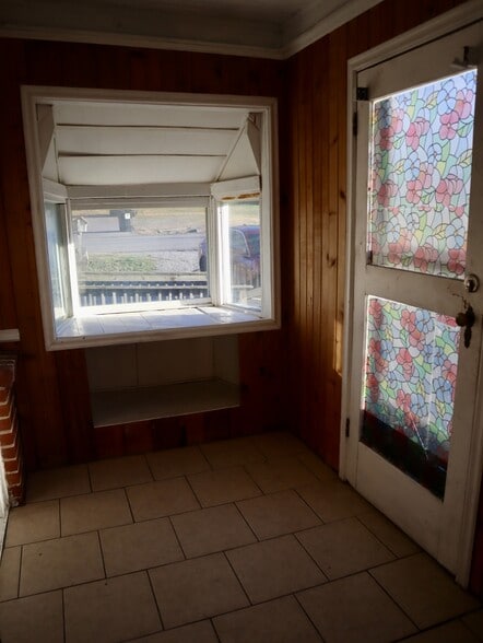 More Photos Of 103 Morgan Ave, Smyrna Office Residential For Sale