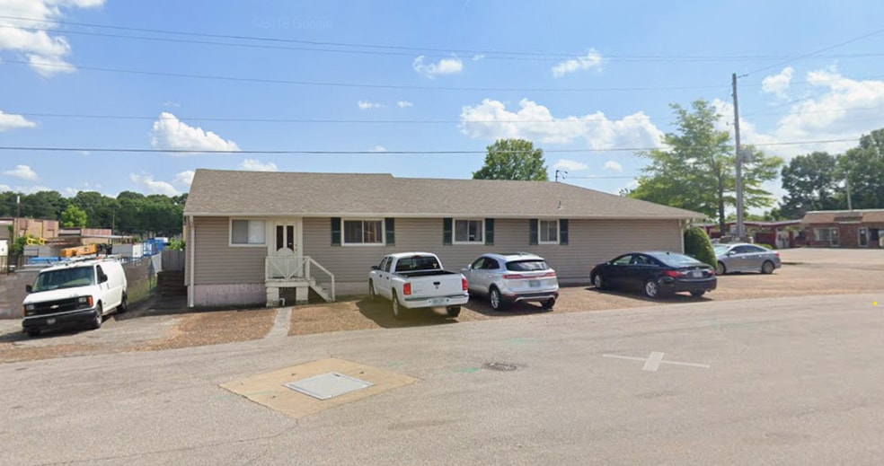 More Photos Of 2850 Bartlett Rd, Bartlett Office For Lease