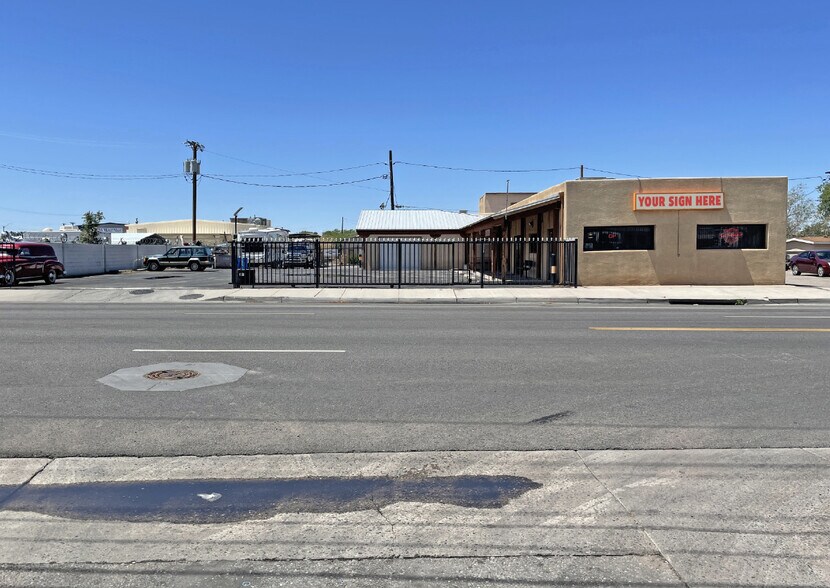 More Photos Of 2701 4th St NW, Albuquerque Freestanding For Sale