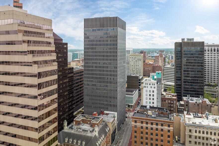 More Photos Of 1 N Charles St, Baltimore Coworking Space