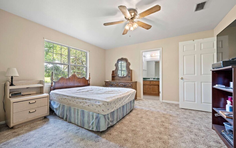 More Photos Of 1083 SW County Road 351, Mayo Land For Sale