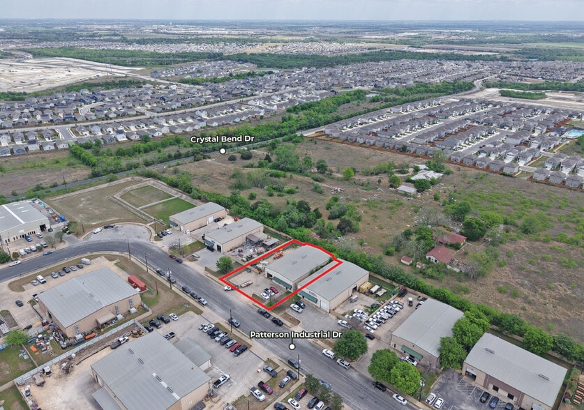 More Photos Of 2320 Patterson Industrial Blvd, Pflugerville Warehouse For Sale