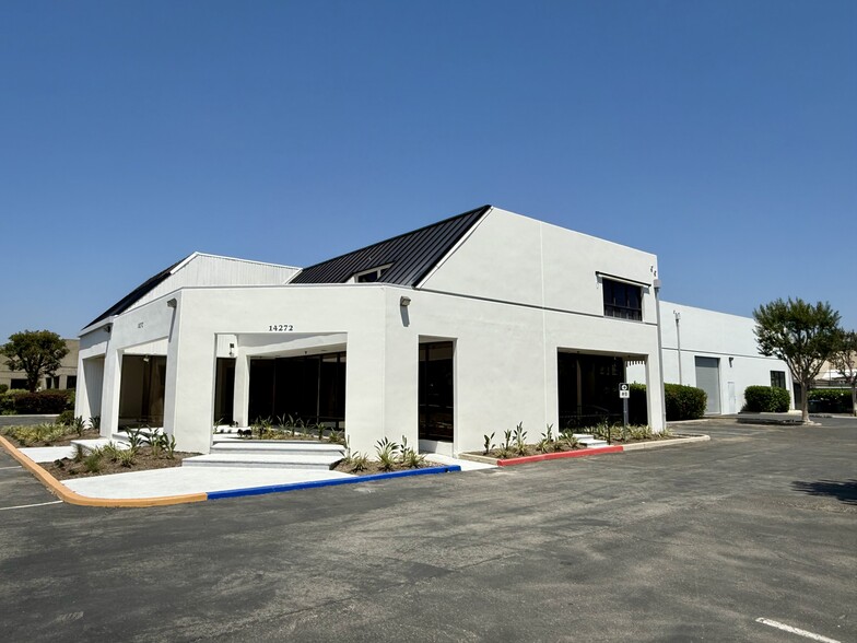 More Photos Of 14272 Chambers Rd, Tustin Warehouse For Sale