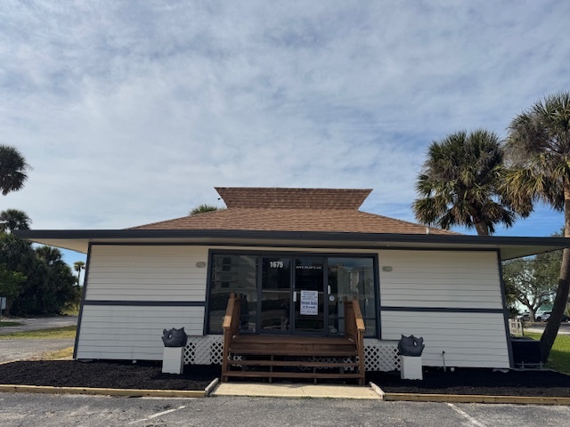 Primary Photo Of 1675 N Atlantic Ave, Cocoa Beach Office For Lease