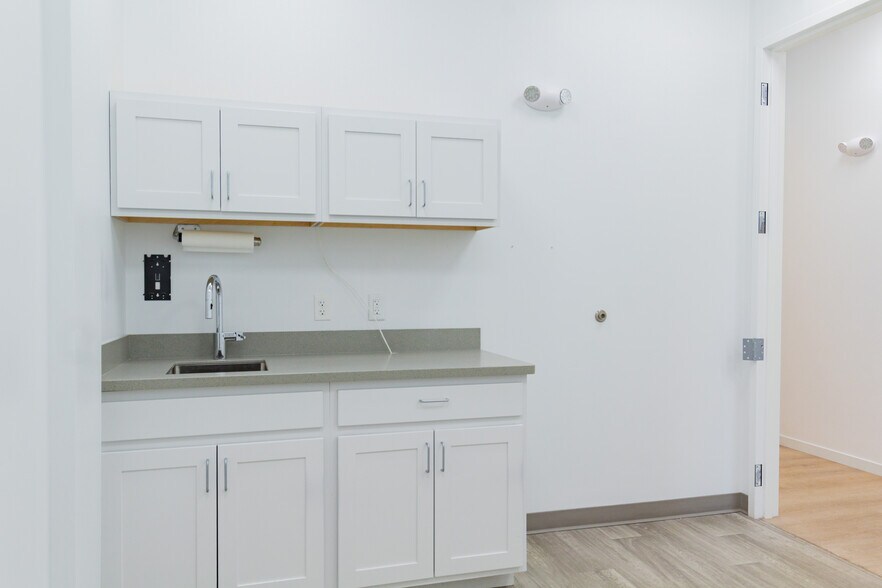 More Photos Of 22 Hancock St, Portland Apartments For Lease
