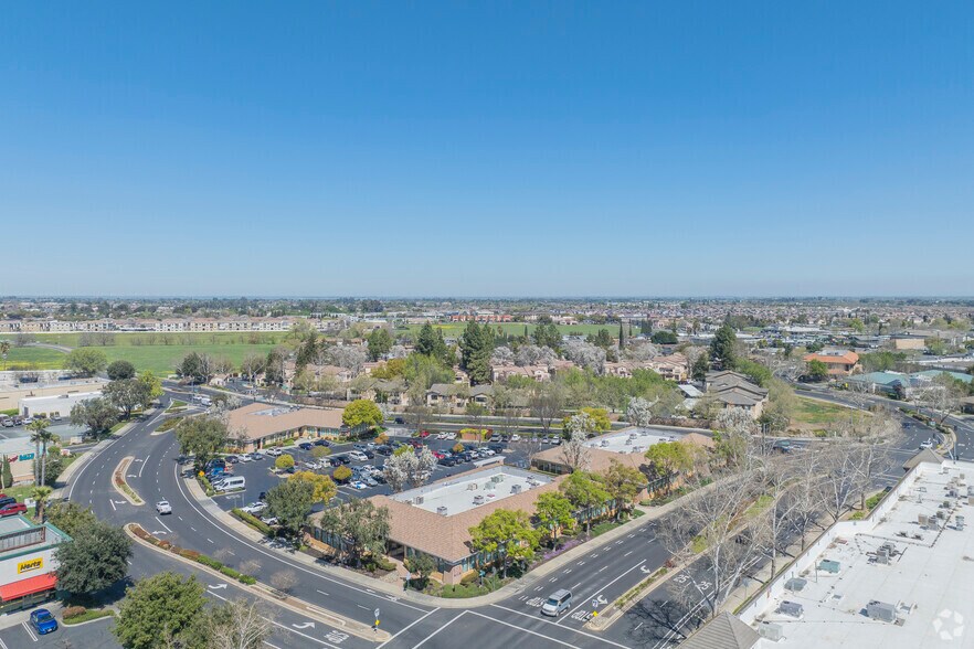 More Photos Of 1181 Central Blvd, Brentwood Medical For Sale