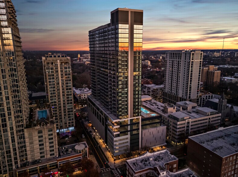 More Photos Of 811 NE Peachtree St, Atlanta Office Residential For Lease