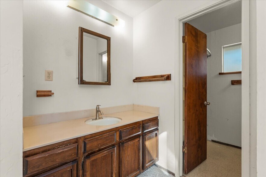 More Photos Of 2122 Penasquitas Dr, Aptos Apartments For Sale