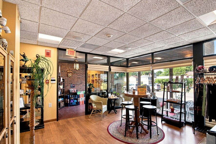 More Photos Of 203-205 Ridgely Ave, Annapolis Medical For Lease