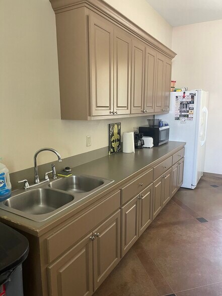 More Photos Of 15475 Airline Hwy, Baton Rouge Medical For Lease
