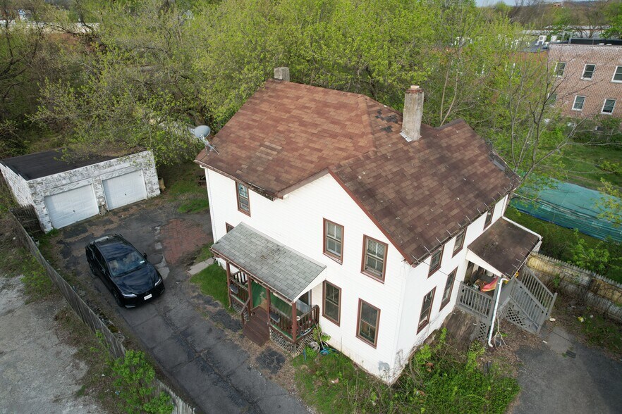 More Photos Of 299 Clinton St, Binghamton Apartments For Sale