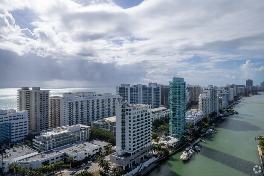 More Photos Of 5700 Collins Ave, Miami Beach Apartments For Sale