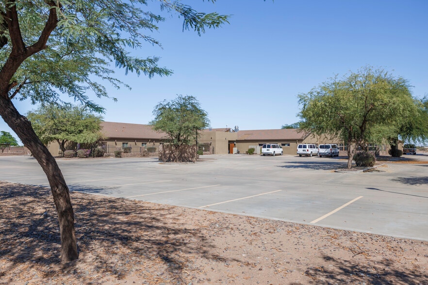 More Photos Of 16286 S Sunland Gin Rd, Arizona City Rehabilitation Center For Sale