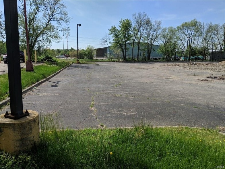 More Photos Of 630 E Dixie Dr, Dayton Land For Sale