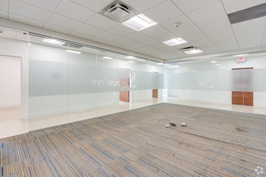 More Photos Of 6900 SW 80th St, Miami Medical For Sale