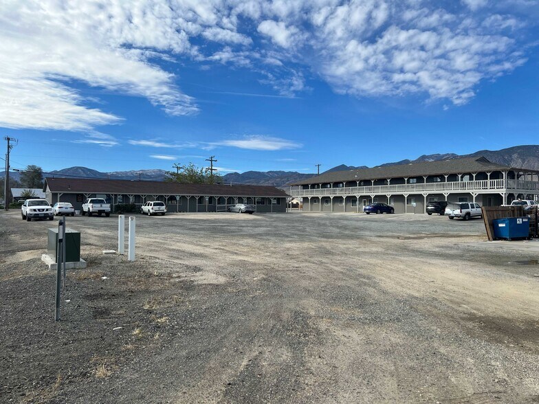 More Photos Of 1000 C St, Hawthorne Office Residential For Sale