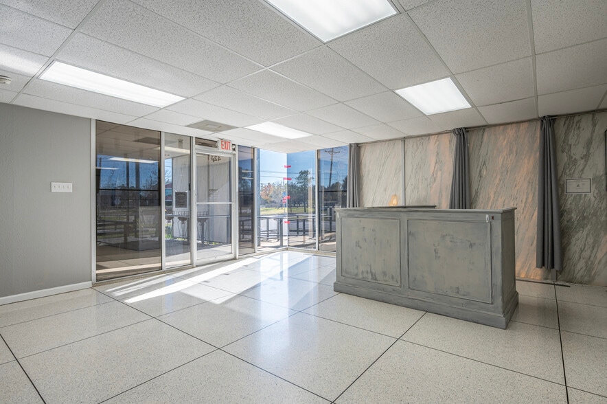 More Photos Of 4211 Video St, Dickinson Office For Sale