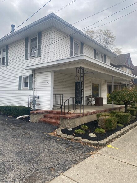 More Photos Of 7 E. Water St, Troy Storefront Retail Office For Sale