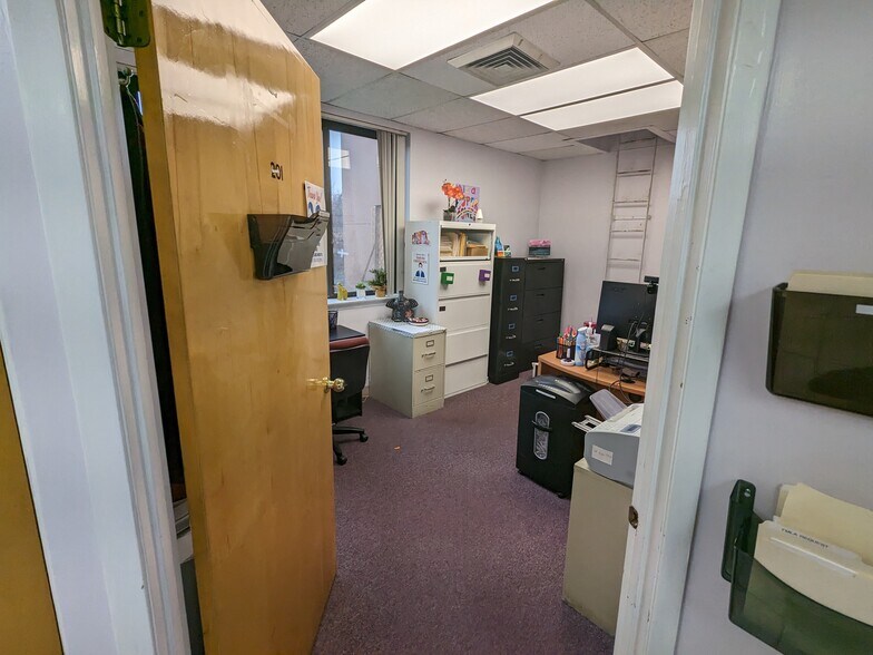 More Photos Of 7252 Metropolitan Ave, Middle Village General Retail For Sale