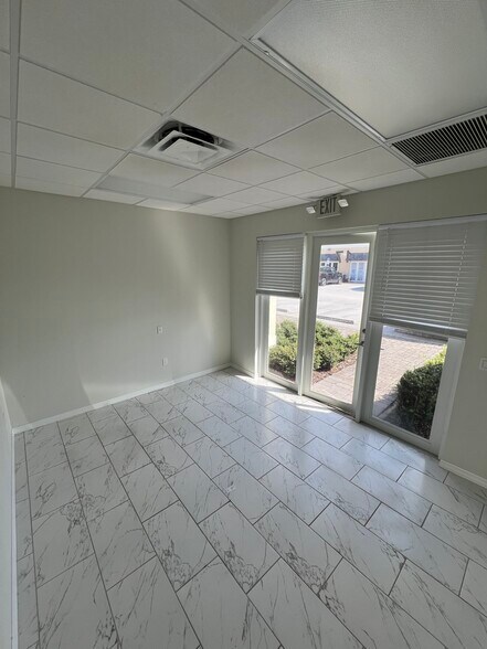 More Photos Of 7755 SW Ellipse Way, Stuart Unknown For Lease