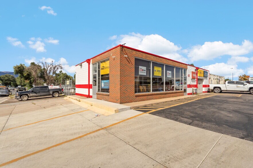 More Photos Of 400 N Circle Dr, Colorado Springs Storefront For Sale