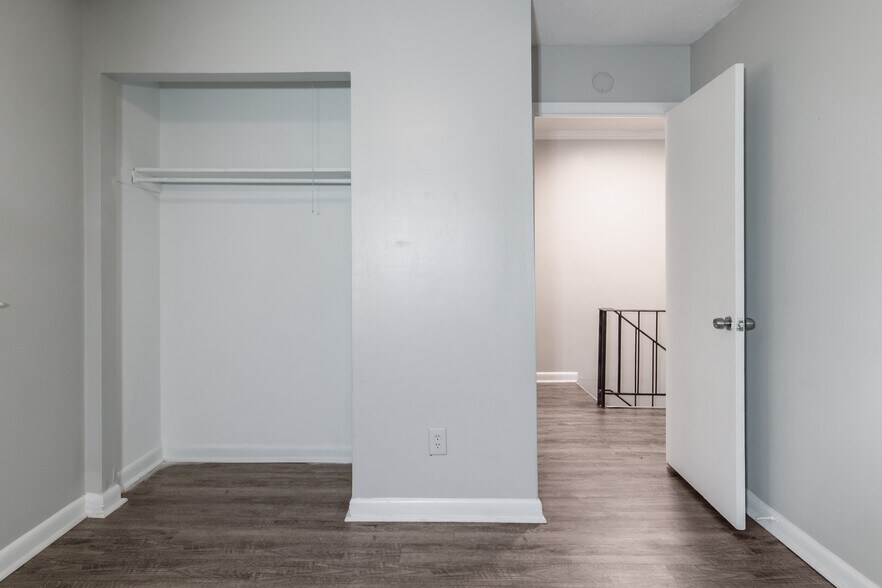 More Photos Of 3700 Cherryton Dr, Chattanooga Apartments For Sale