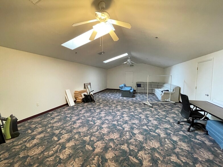 More Photos Of 9296 Vintage Park Dr, Sacramento Medical For Sale