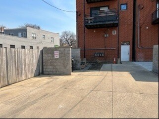 More Photos Of 4000-4022 S Western Ave, Chicago Multifamily For Sale
