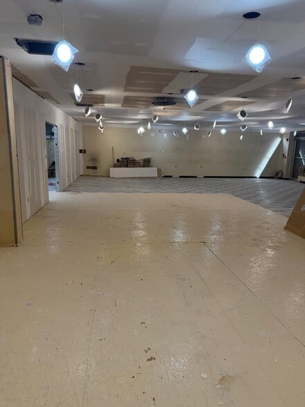 Primary Photo Of 620 Ella T Grasso Blvd, New Haven Manufacturing For Lease