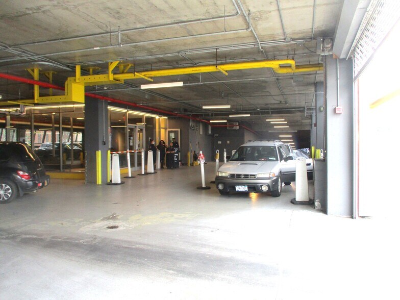 More Photos Of 101 Pennsylvania Ave, Brooklyn Medical For Lease