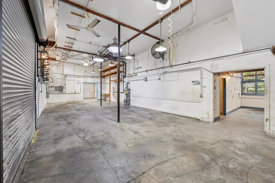 More Photos Of 253 S 25th St, Richmond Flex For Sale