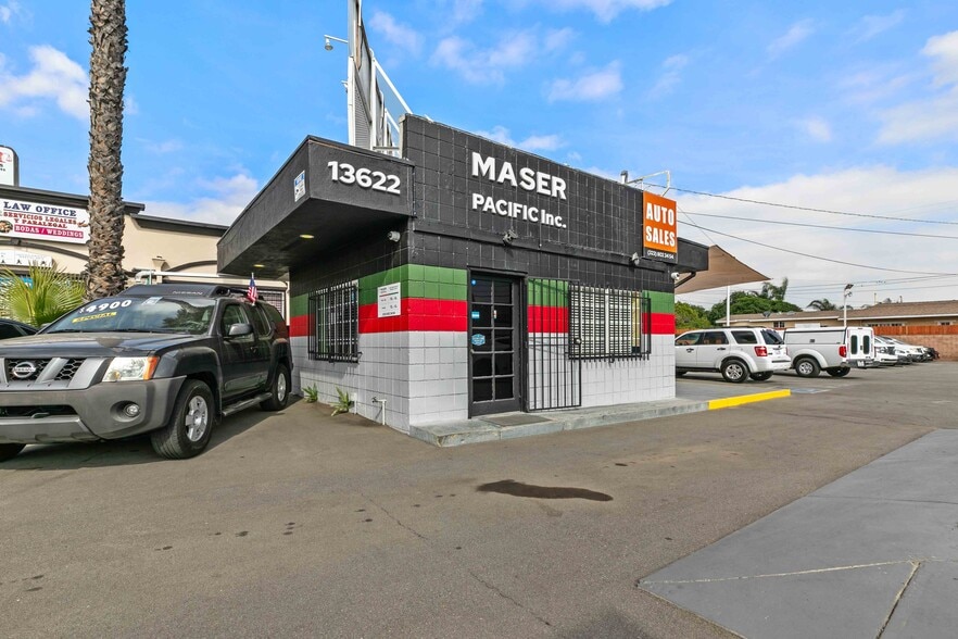 More Photos Of 13632 Van Nuys Blvd, Pacoima Auto Repair For Sale