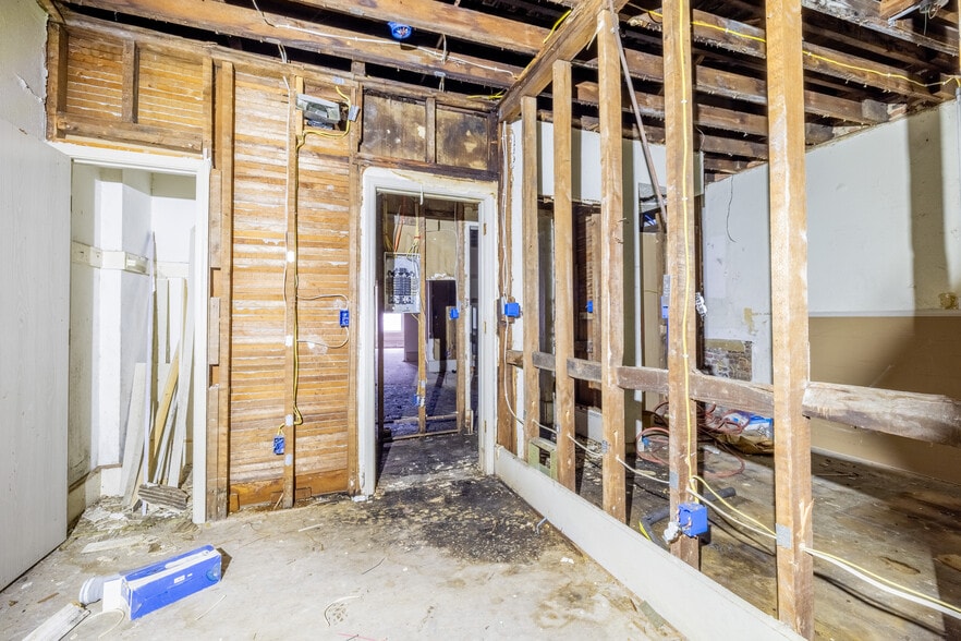 More Photos Of 6928 Superior Ave, Cleveland Apartments For Sale