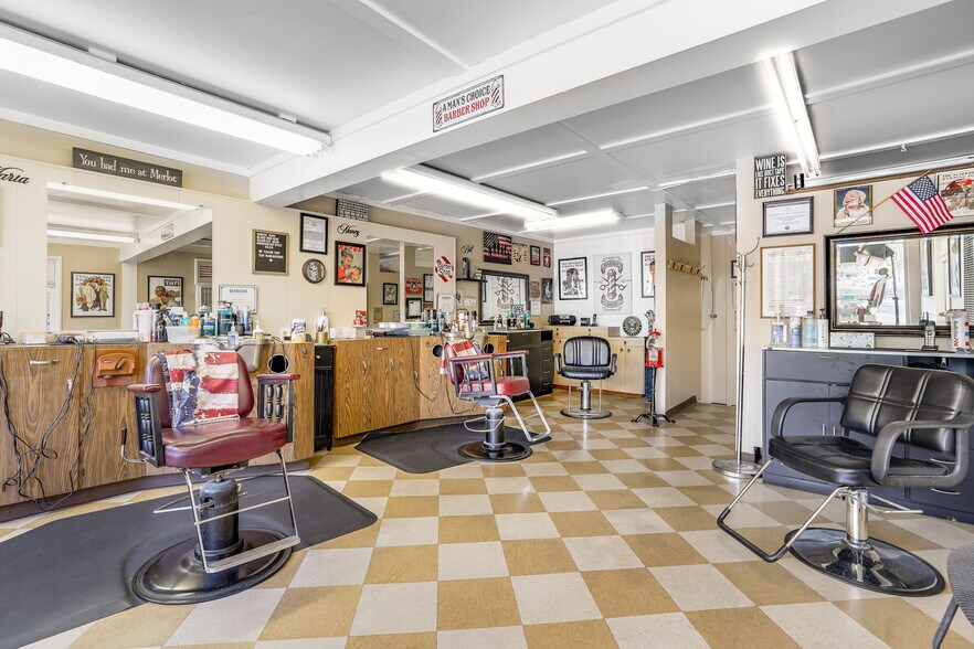 More Photos Of Plaza Way, Lafayette Storefront Retail Residential For Sale