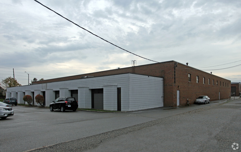 Primary Photo Of 455 Steelcase Rd E, Markham Manufacturing For Sale